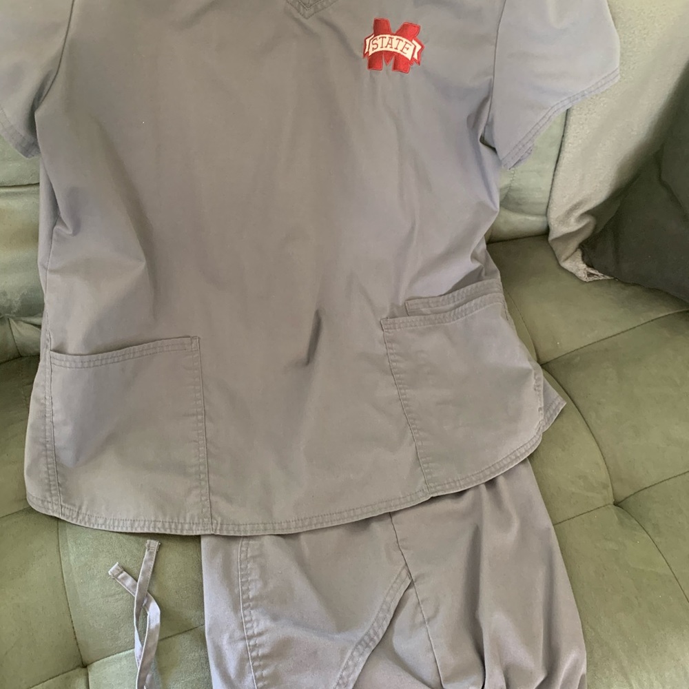 2 MSU logo Scrub Sets